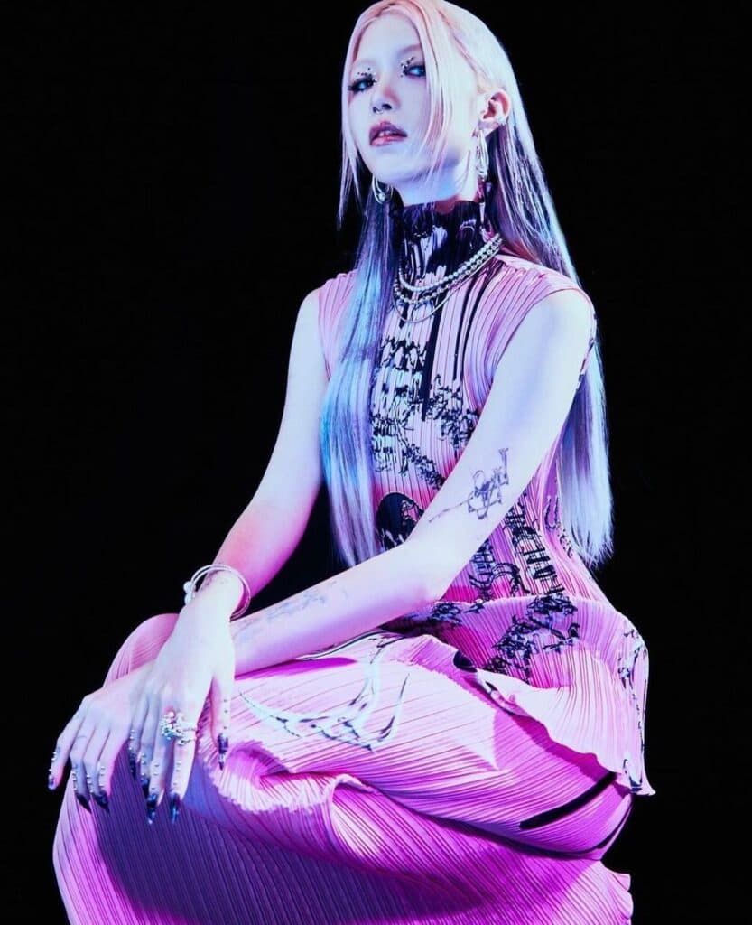 Mina Chung grunge fashion